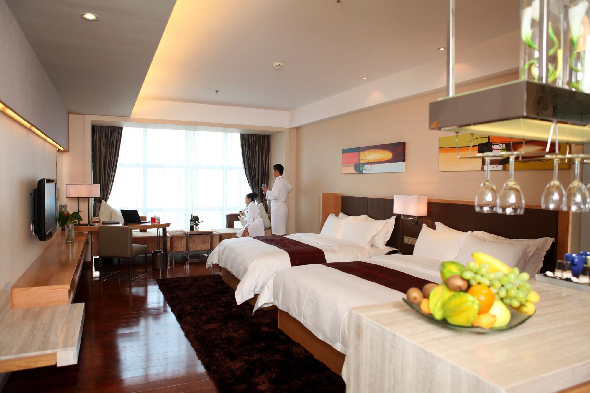 Shenzhen Ramada Plaza, North Railway Station Hotel Exterior photo