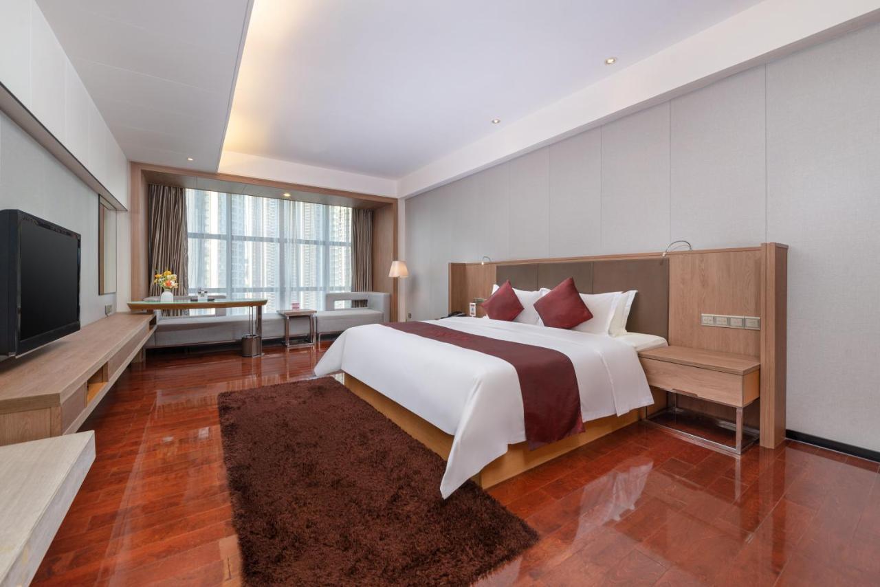 Shenzhen Ramada Plaza, North Railway Station Hotel Exterior photo