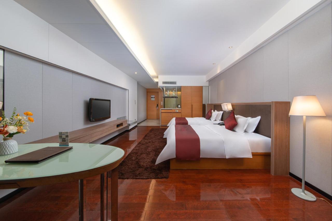 Shenzhen Ramada Plaza, North Railway Station Hotel Exterior photo